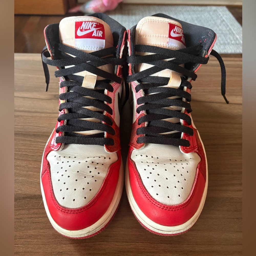 Jordan 1 Retro High x Marvel “Spider-Man”  DV1748-601